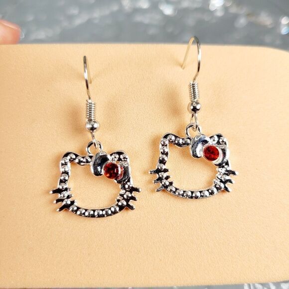 Brand New S925 Silver Hello Kitty With Red Ribbon Earrings - Picture 2 of 5